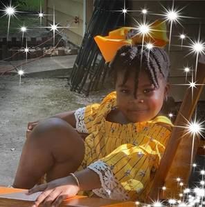 Meet your Posher, Pleshetta